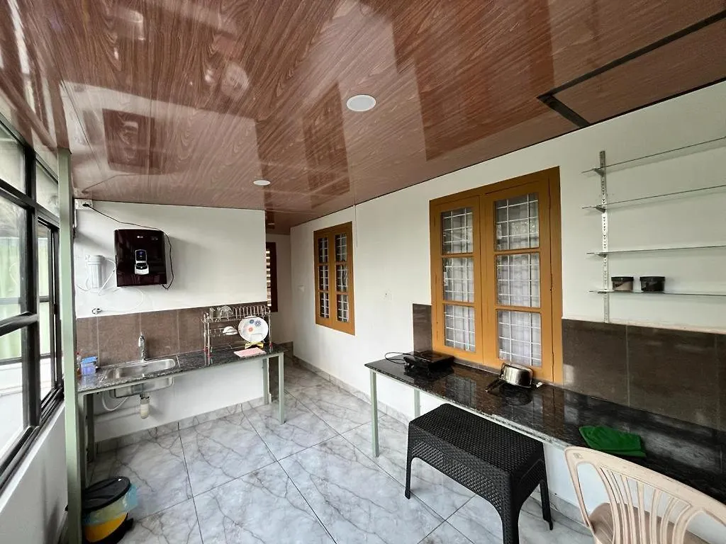 Springfield Service Villa Mananthavady India